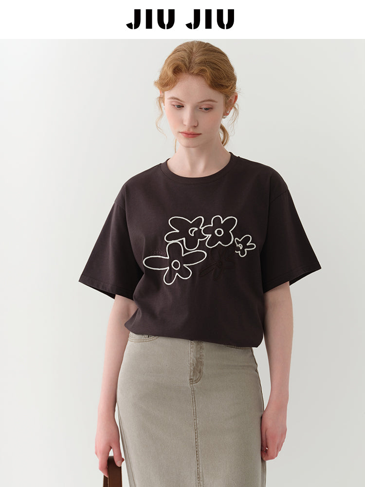 Flower-Motif Embroidered T-Shirt