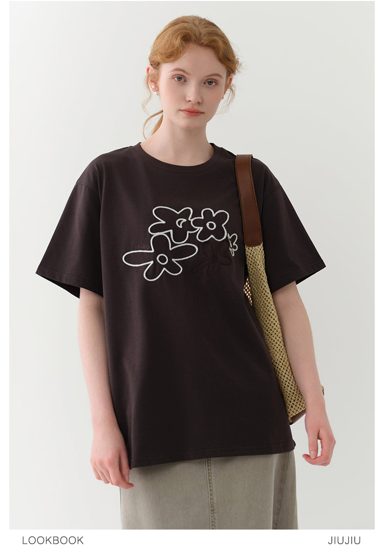 Flower-Motif Embroidered T-Shirt