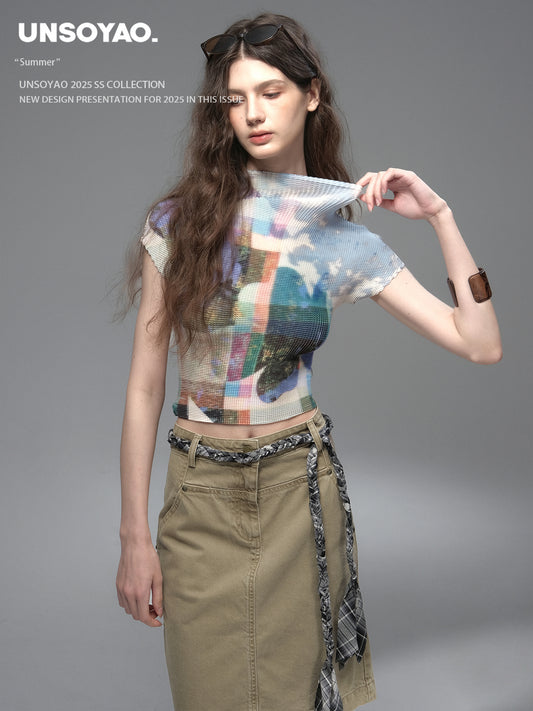 Graphic Print Pleated Crop T-Shirt
