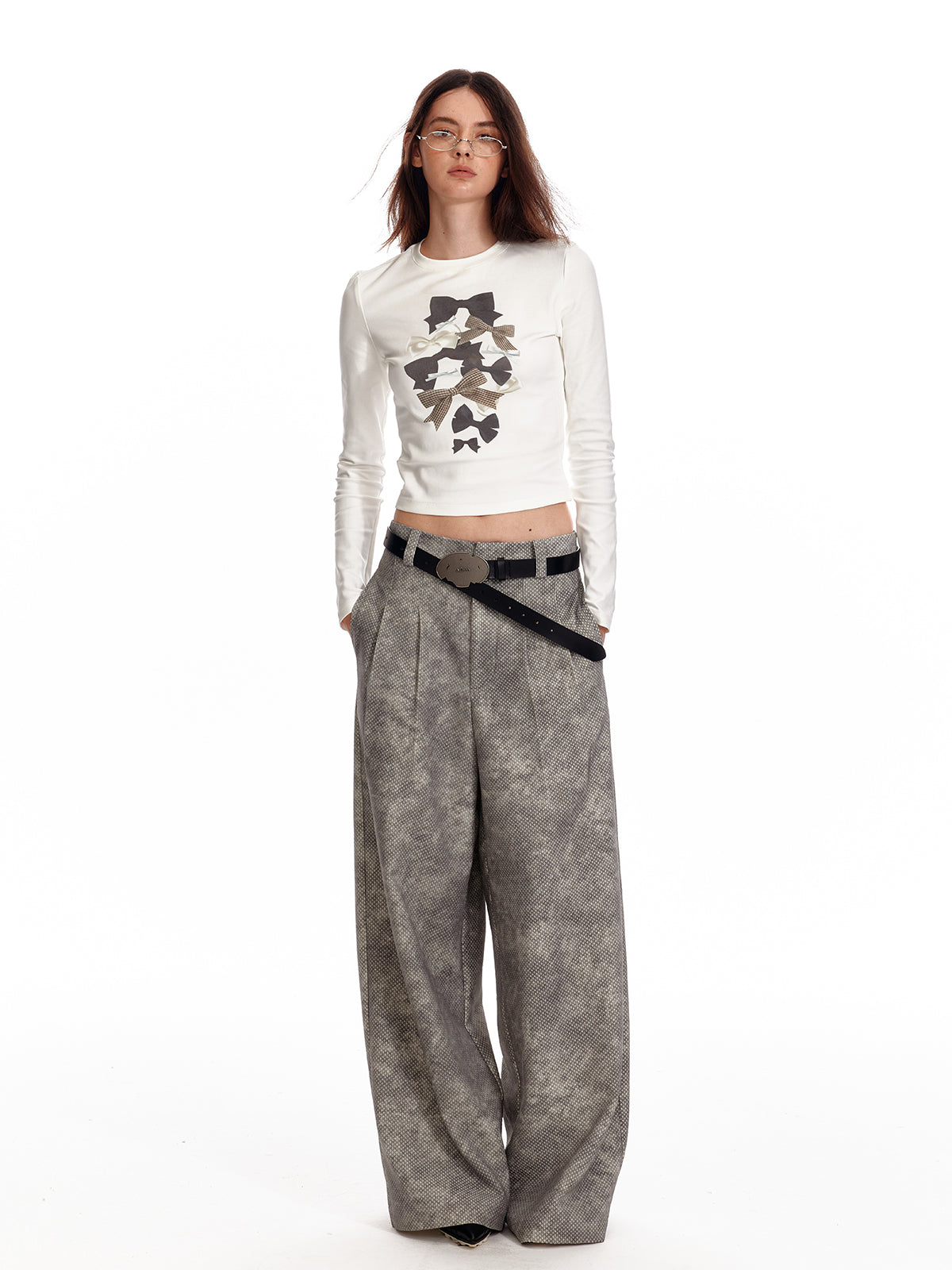 Vintage-Inspired Tie Front Shirt / Wide-Leg Pants