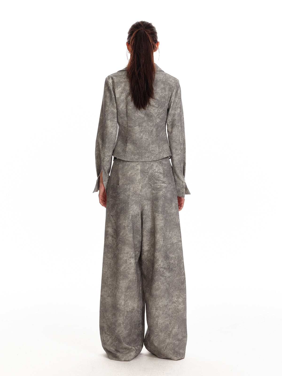 Vintage-Inspired Tie Front Shirt / Wide-Leg Pants