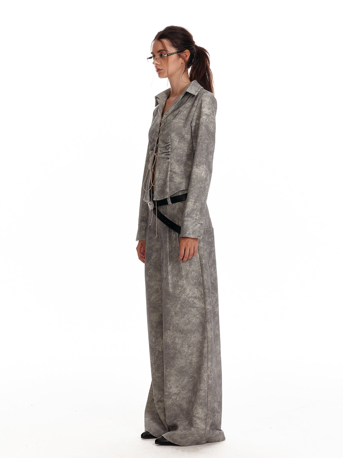 Vintage-Inspired Tie Front Shirt / Wide-Leg Pants
