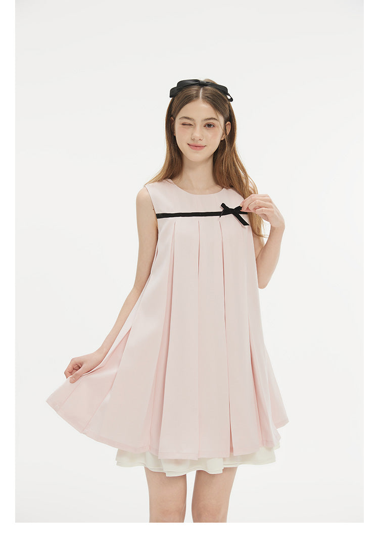 Sleeveless Pleated A-Line Dress With Ribbon Bow