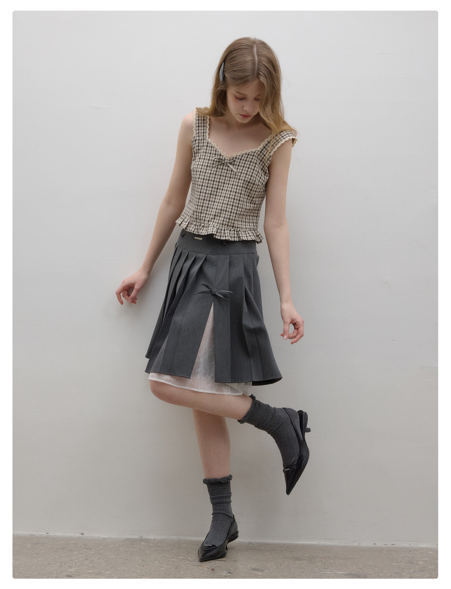 Square V-Neck Sleeveless Plaid Cotton Top