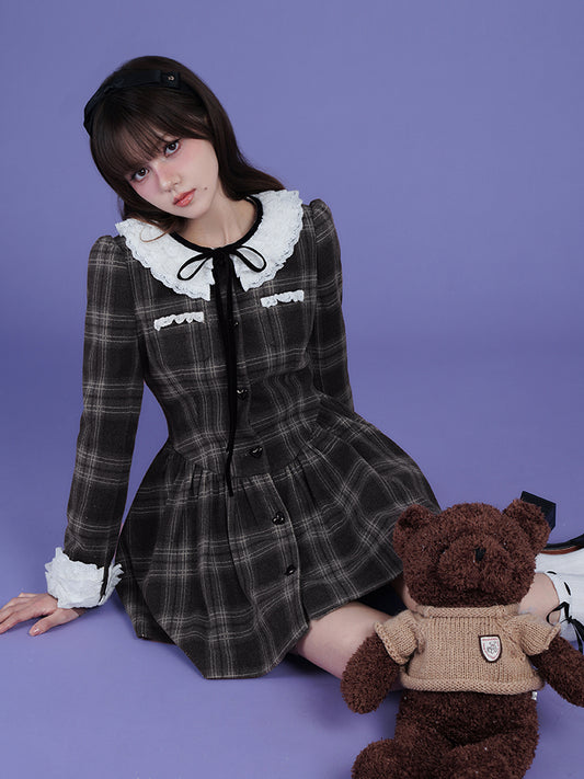 Versatile Plaid Lace Collar Dress With Heart Buttons