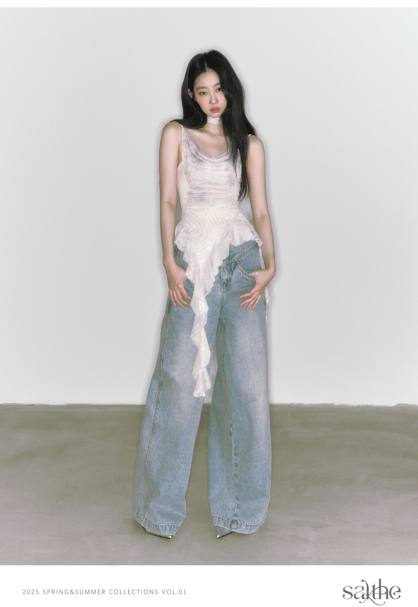 Fringed V-Waist Wide-Leg Washed Or Distressed Jeans