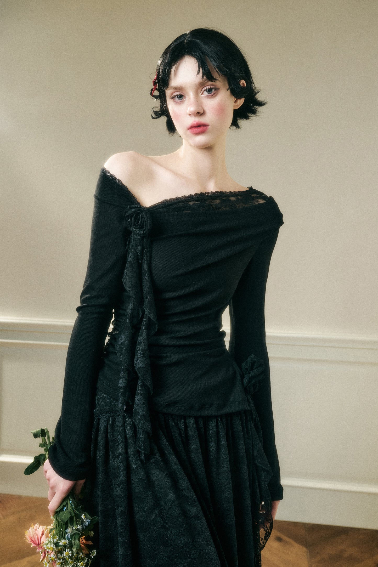Asymmetric One-Shoulder Fitted Top And Lace Skirt