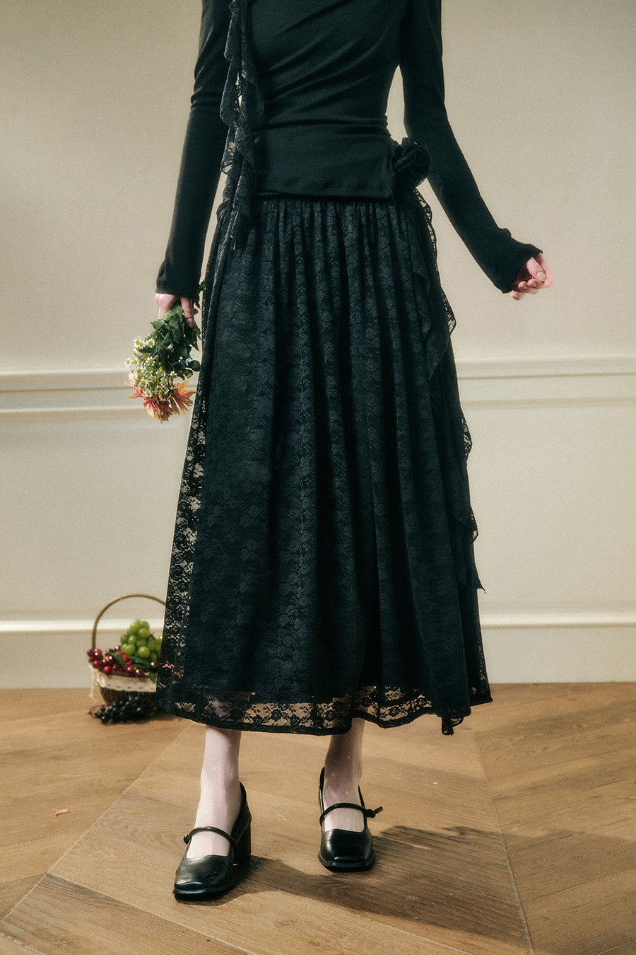 Asymmetric One-Shoulder Fitted Top And Lace Skirt