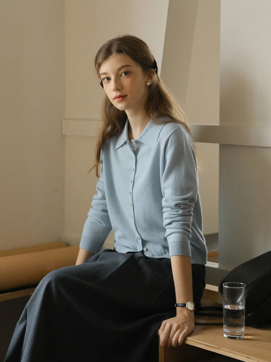 Buttoned Wool Knit Top With Flat Collar