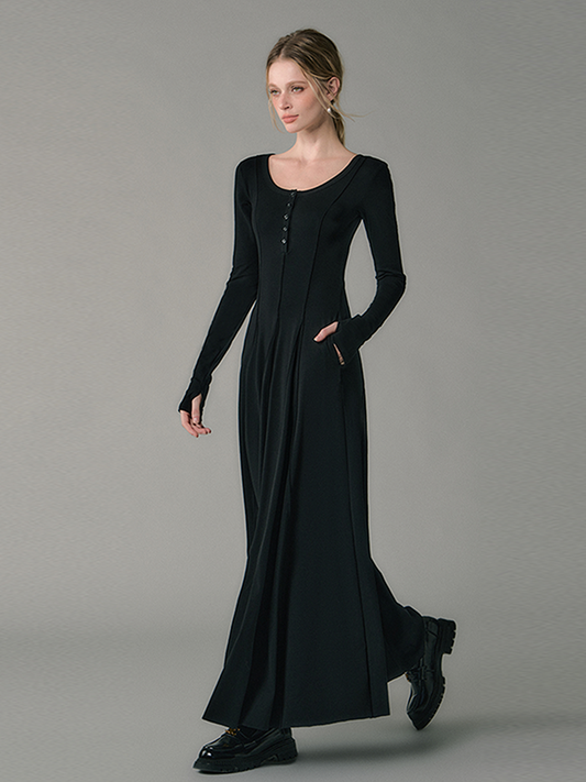 Flowy Scoop Neck Dress With Tuck Detail