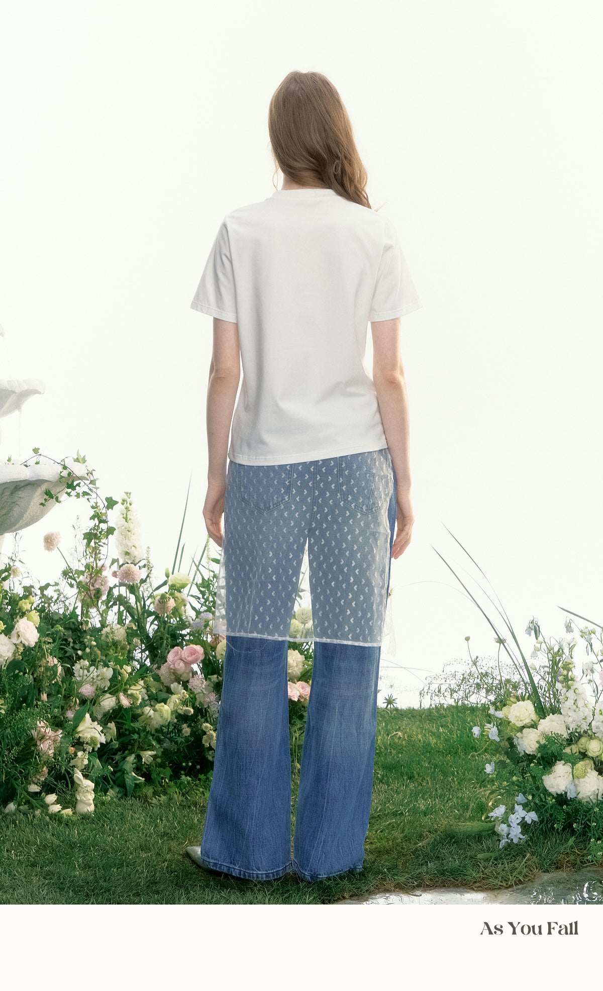 Beaded Plush Rabbit Print T-Shirt