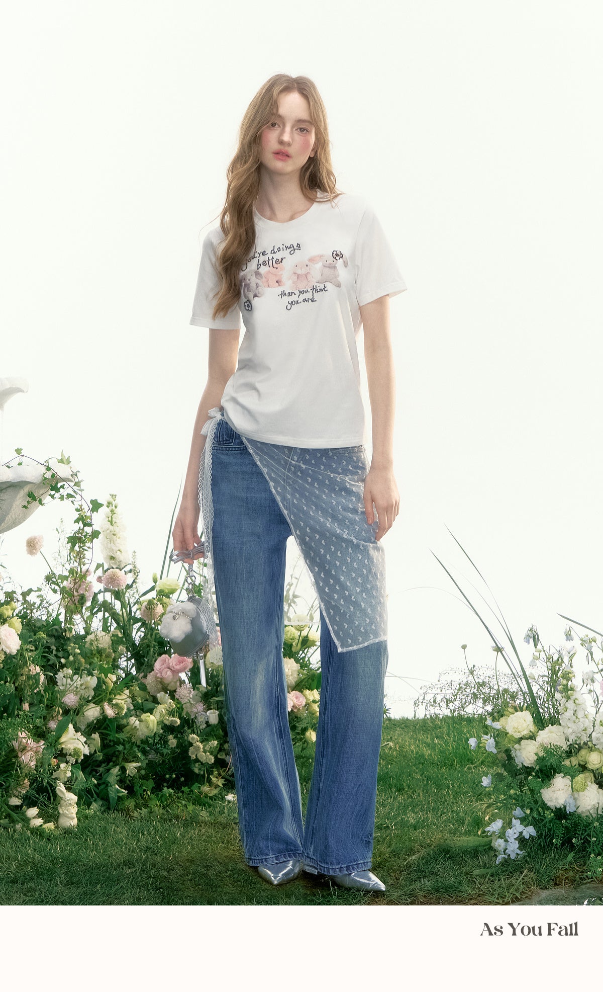 Beaded Plush Rabbit Print T-Shirt