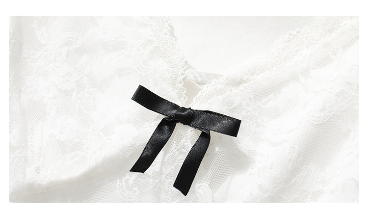 Slim Fit Top With See-Through Lace Hem