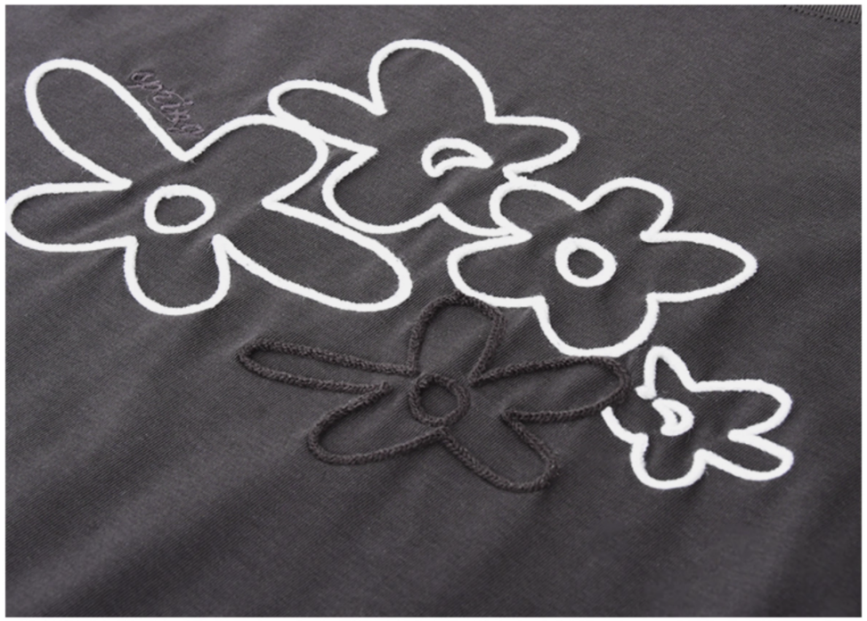 Flower-Motif Embroidered T-Shirt