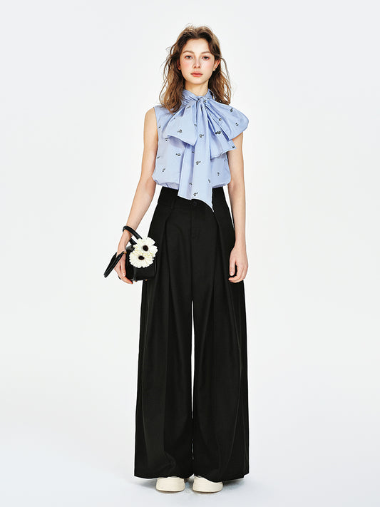 Large Tie Neck Sleeveless Jacquard Embroidered Top