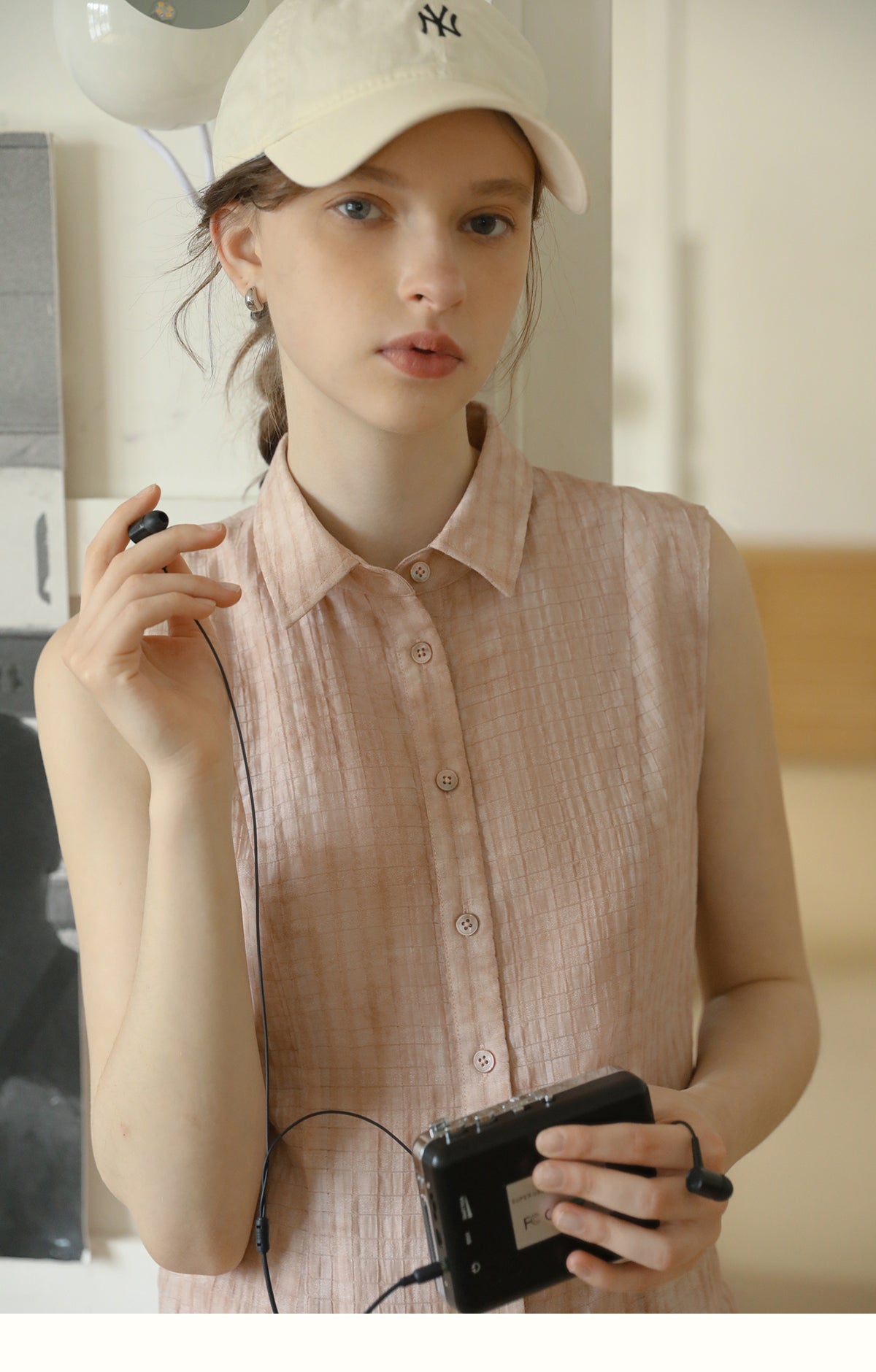 Ruffle Trimmed Gradient Sleeveless Shirt Dress
