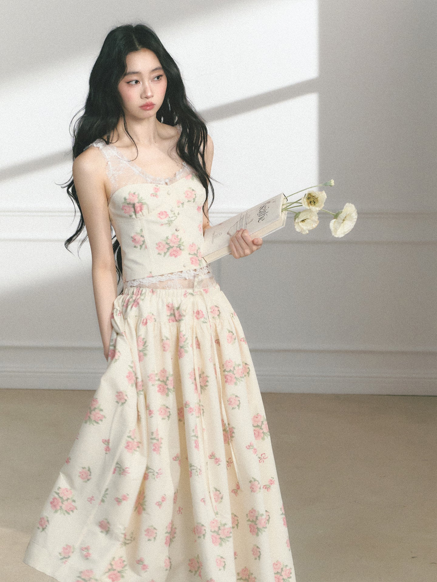 Floral Lace-Accent Sleeveless Top & Skirt