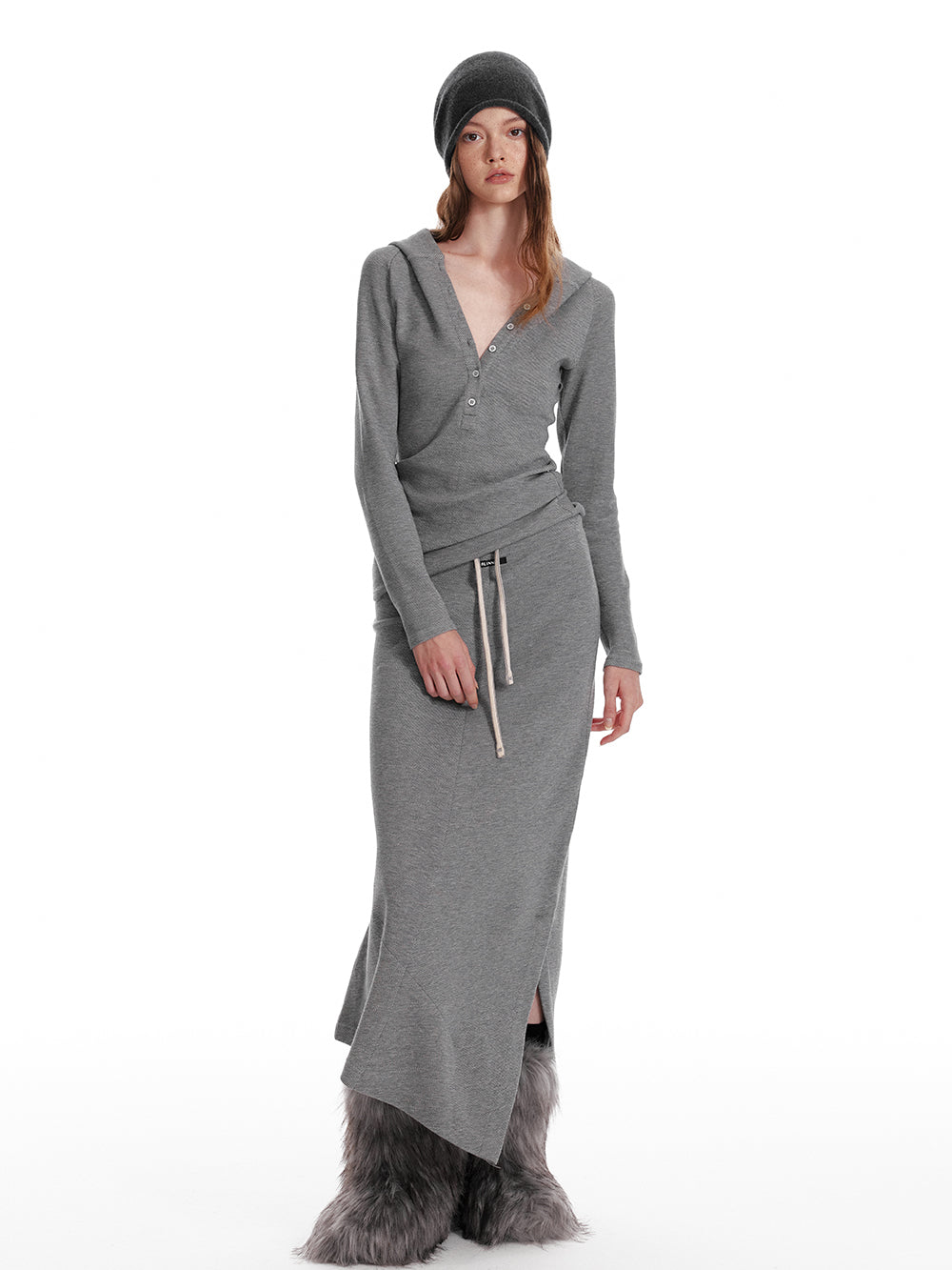 Slim Fit Hooded Half-Button Top / Slit Skirt