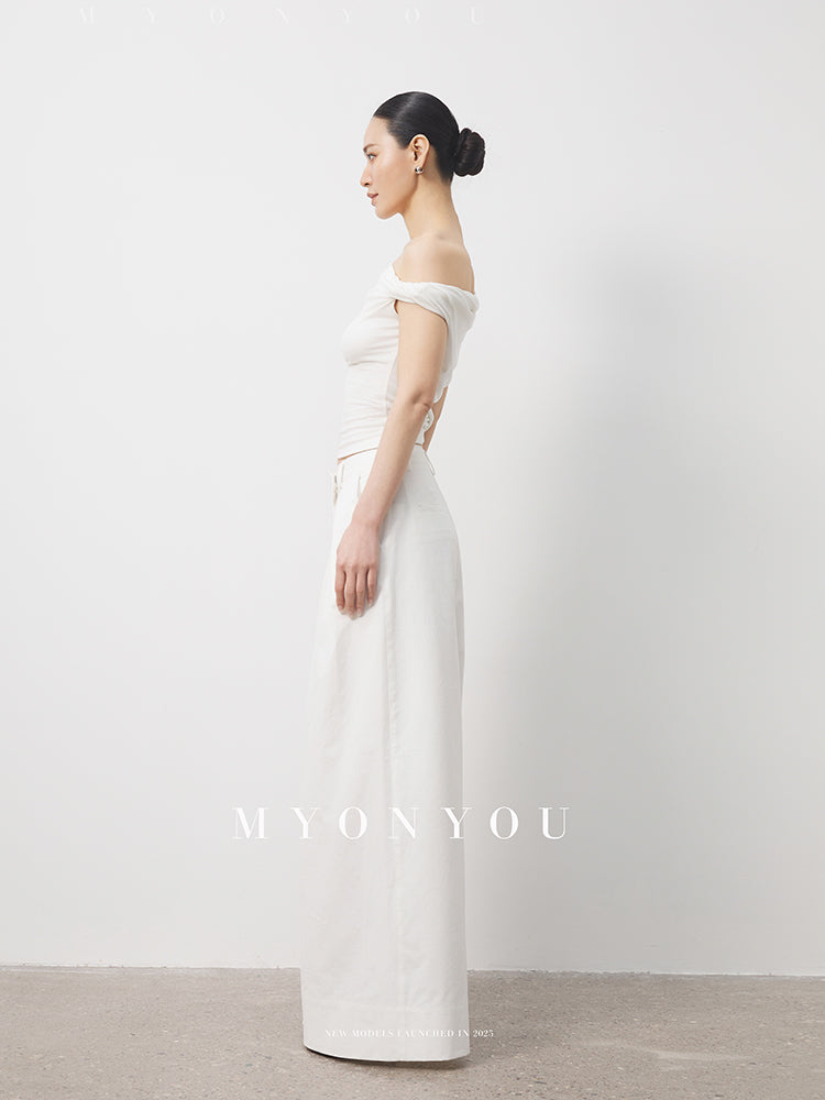 Fitted Asymmetrical Crop Top With Twisted Shoulder