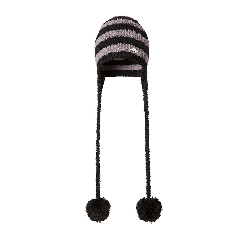 Soft Bouclé Pom Pom Bonnet