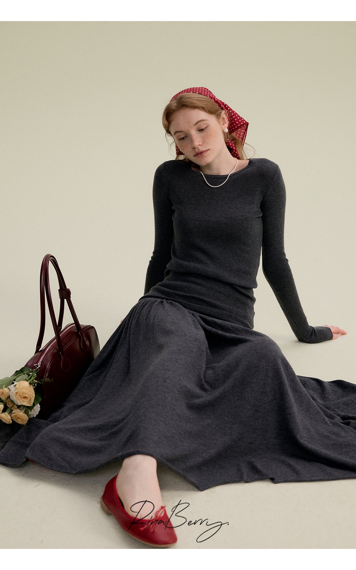 Soft Slim Fit Knit Top & Fluid Matching Maxi Skirt