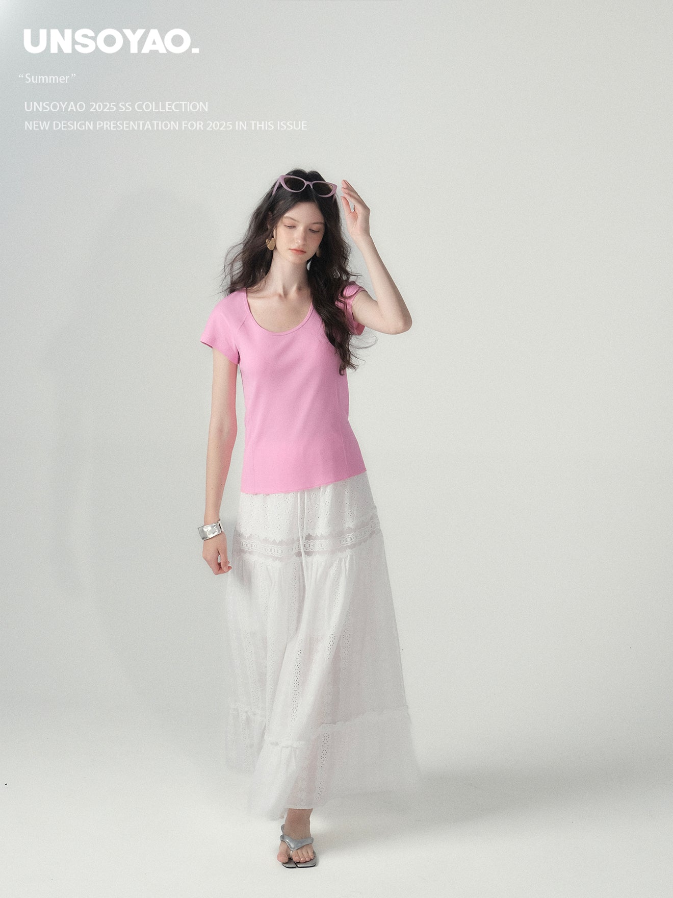 Basic Scoop Neck Cotton T-Shirt