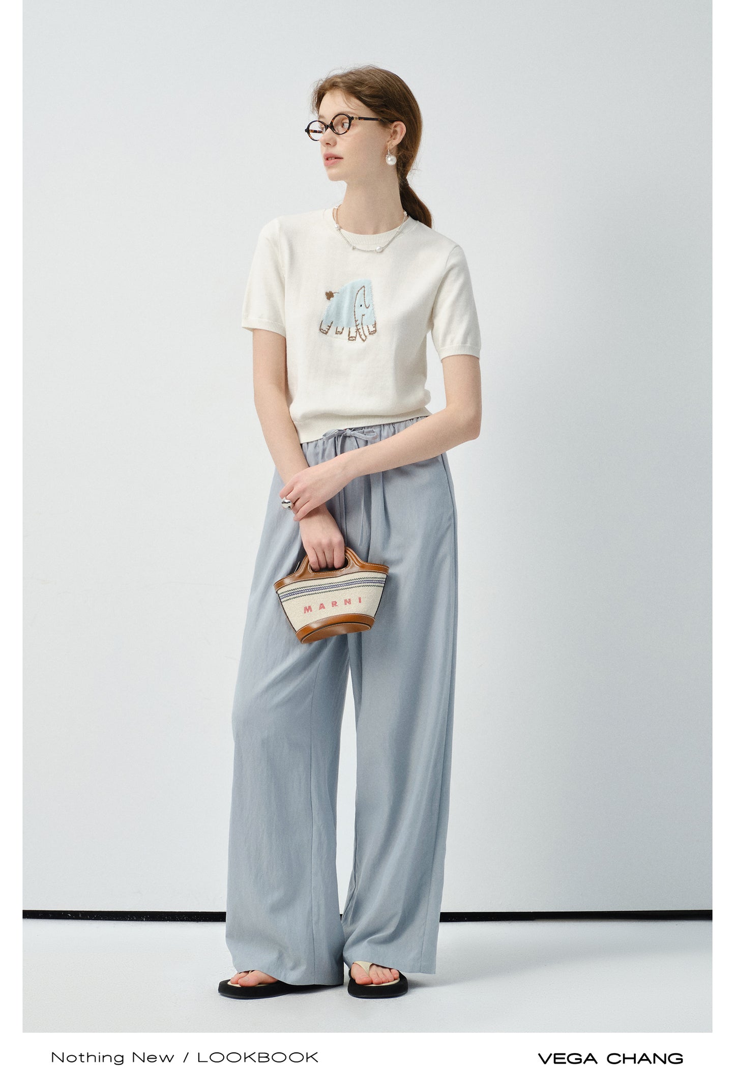 Elephant Motif Short-Sleeve Knit Top