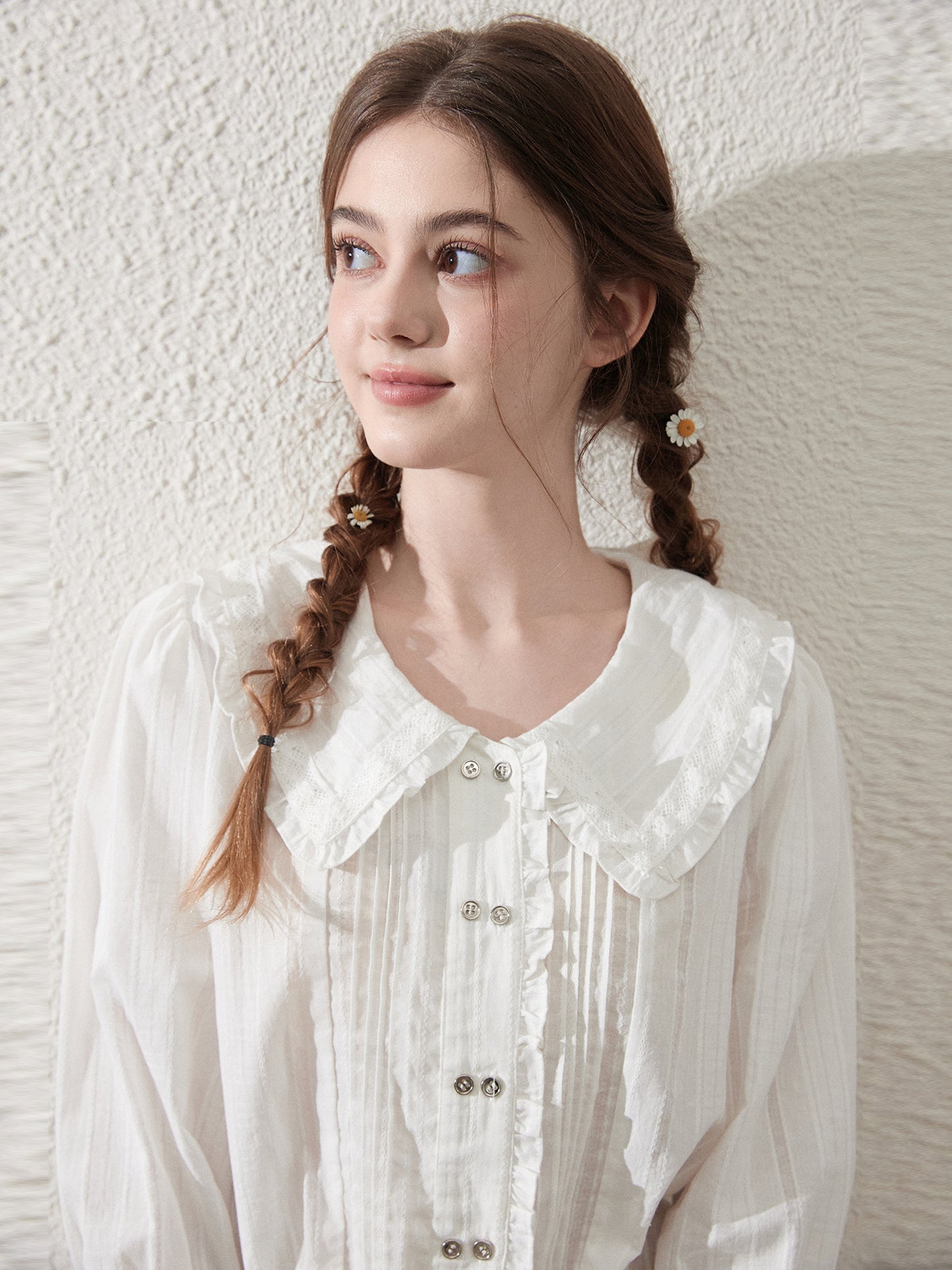 Doll-Collar Pintuck Blouse And Scallop Hem Skirt