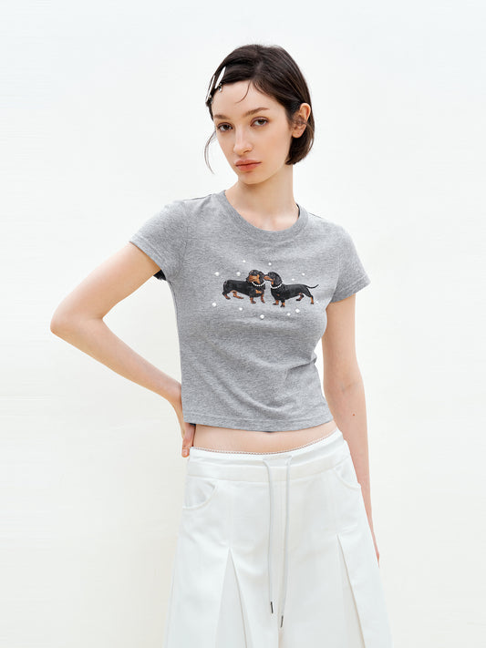 Pearl Necklace Dogs Cropped T-Shirt