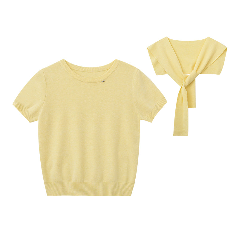 Minimal Knit Top With Sailor Collar Overlay