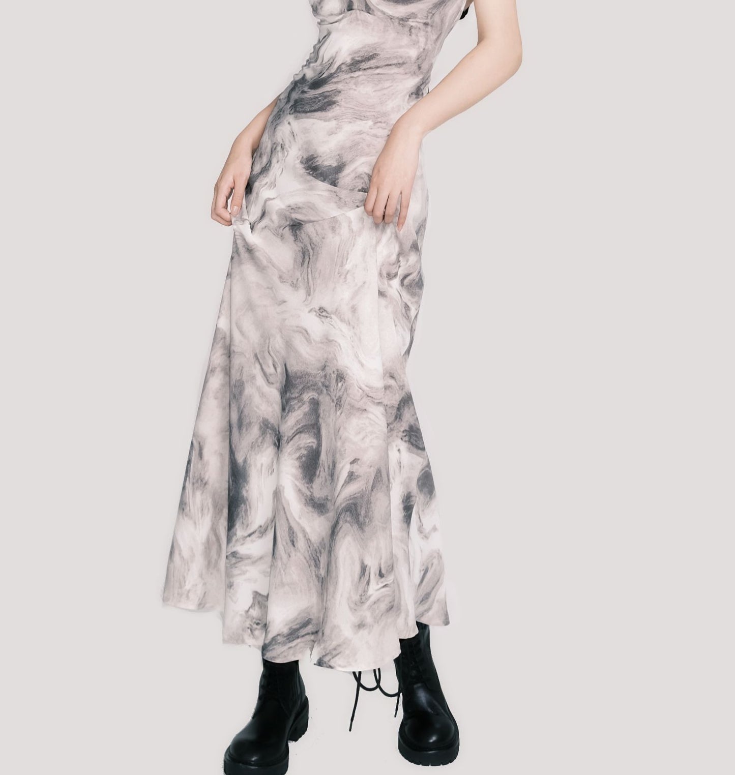 Open-Back Marble Smudge Print Maxi Dress