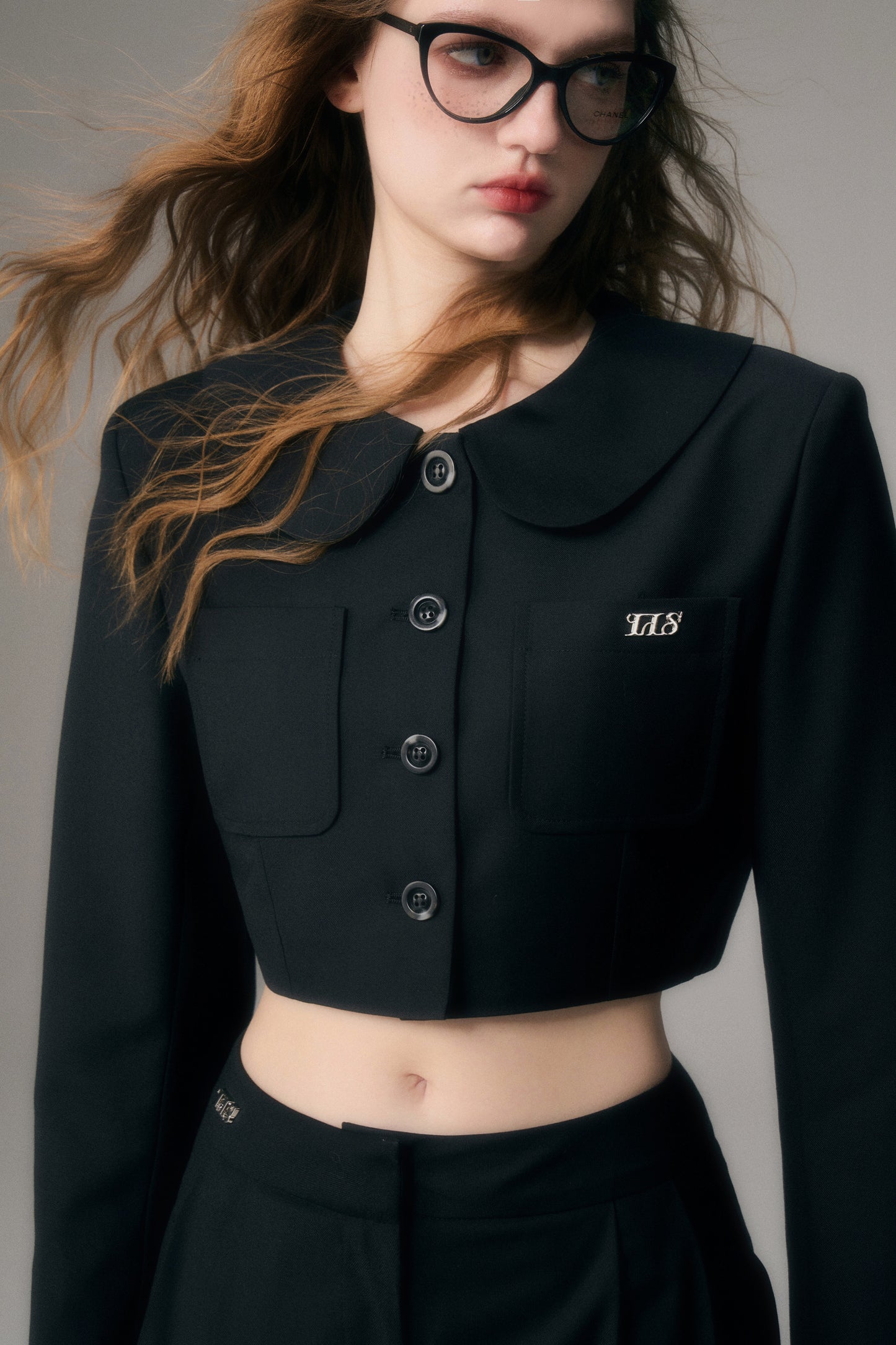 Peter Pan Collar Structured Cropped Jacket