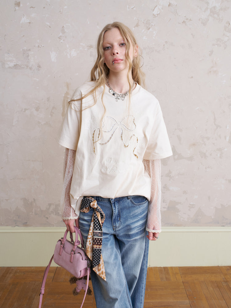 Cut-Out Bow Embroidered T-Shirt With Lace Sleeves