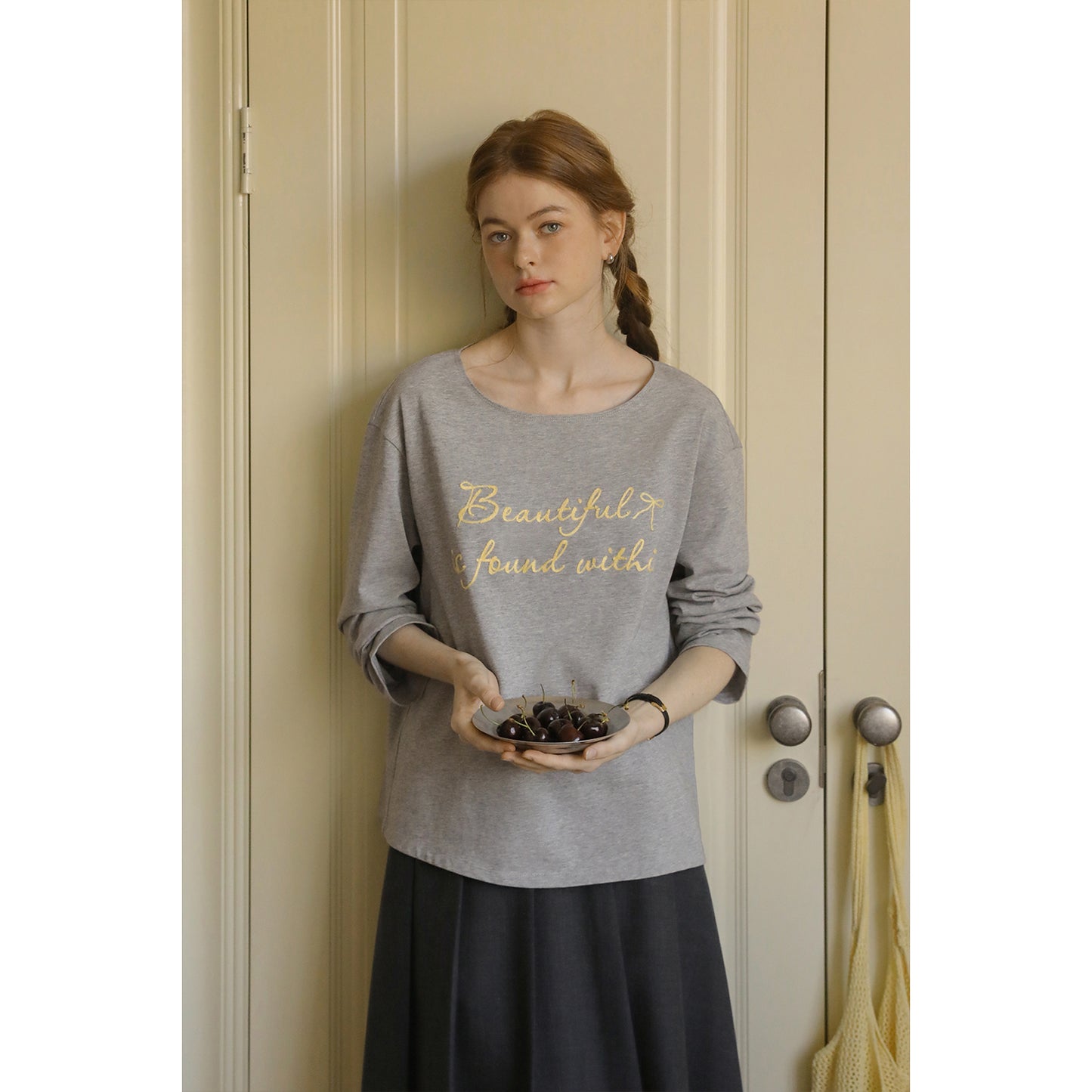 Wide Neck T-Shirt With Letter Embroidery