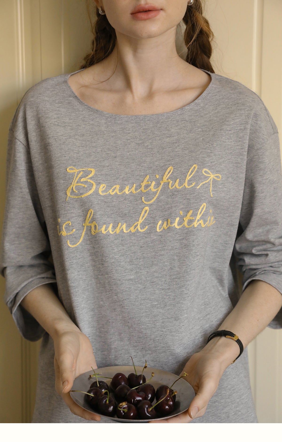 Wide Neck T-Shirt With Letter Embroidery