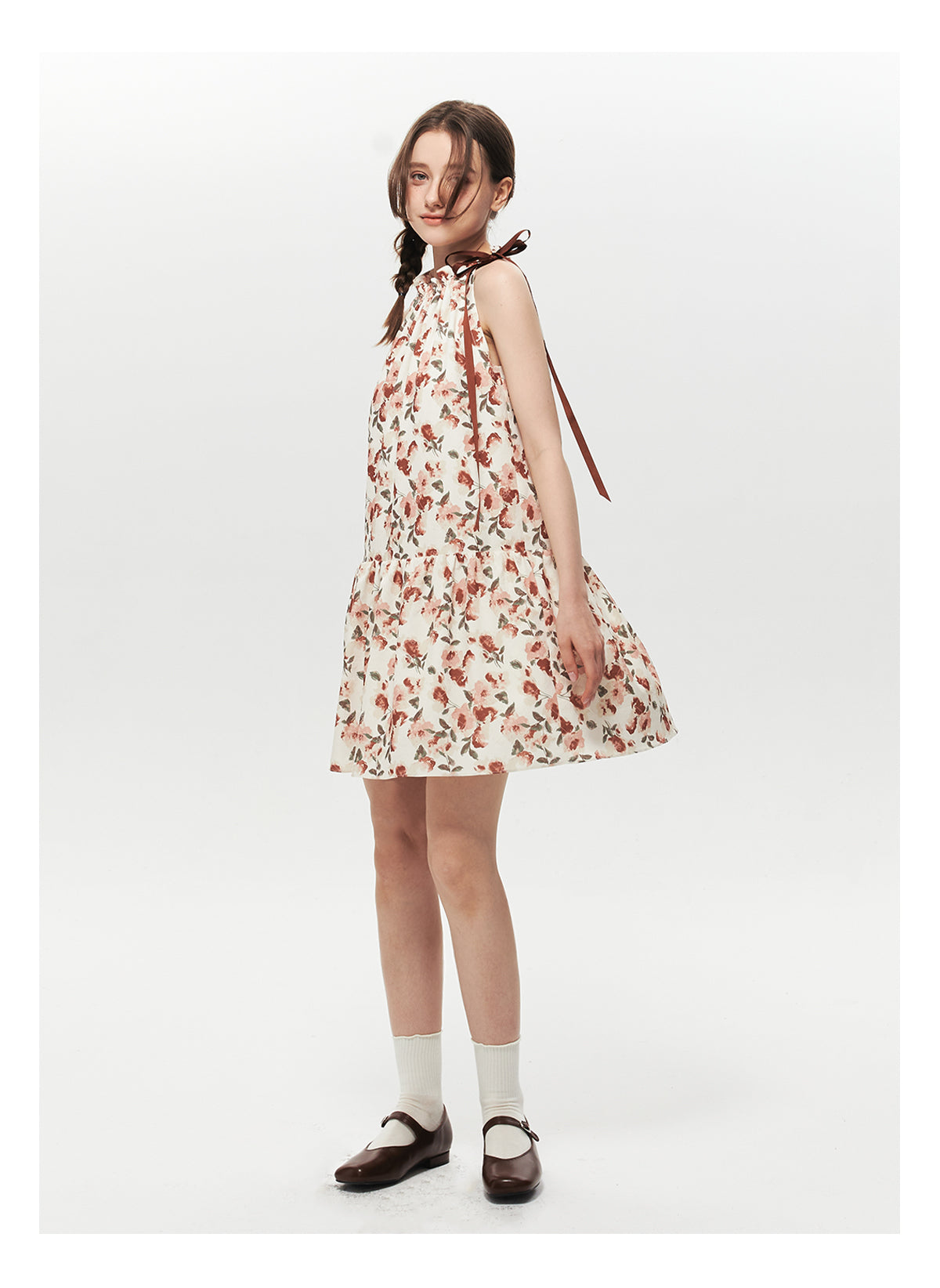 Sleeveless Textured Floral Dress With Gathered Neck
