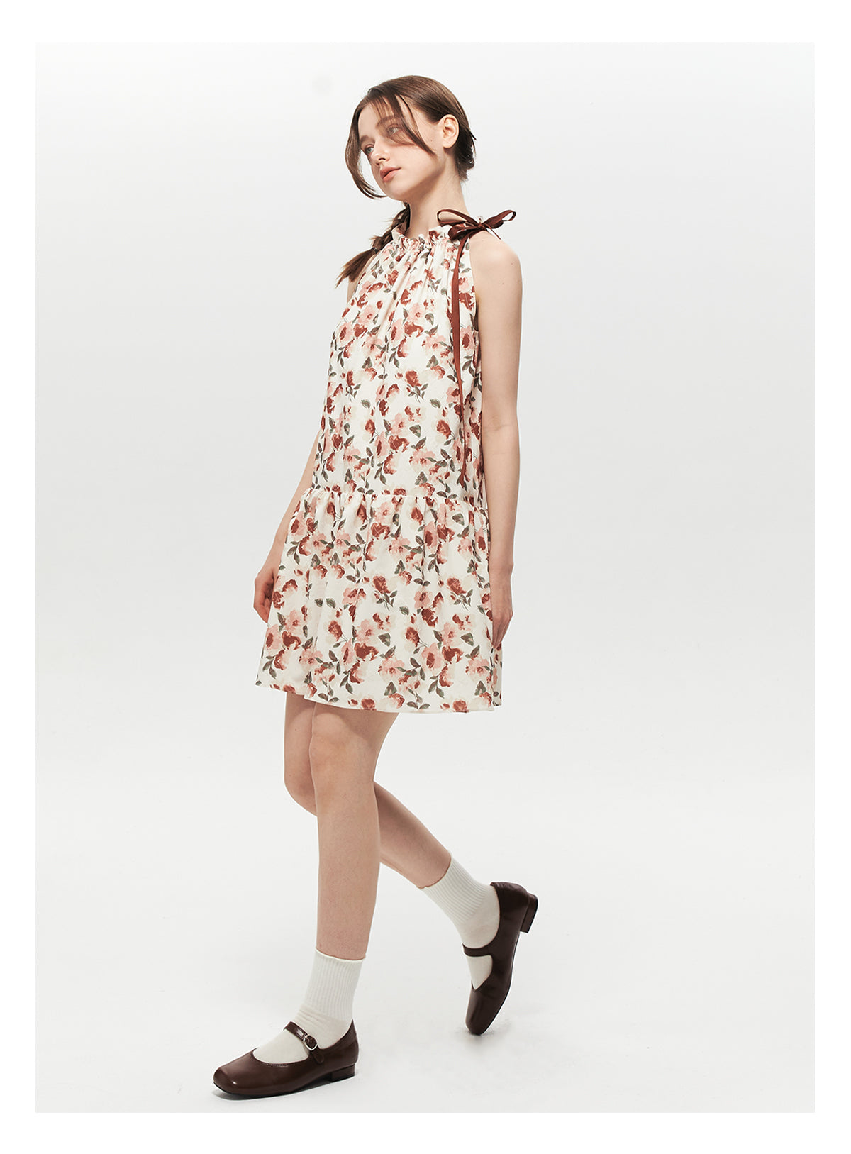 Sleeveless Textured Floral Dress With Gathered Neck