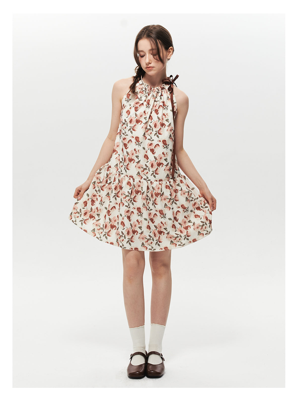 Sleeveless Textured Floral Dress With Gathered Neck