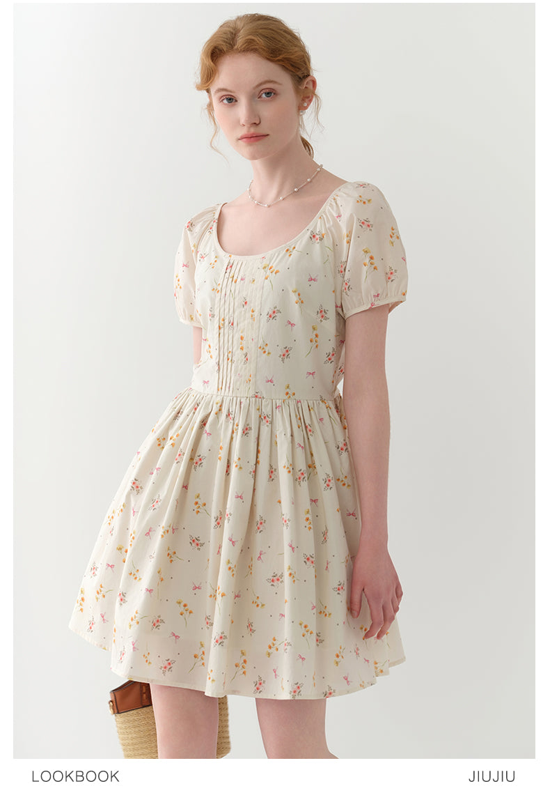 Floral Bow Pattern Pintuck Dress With Back Tie