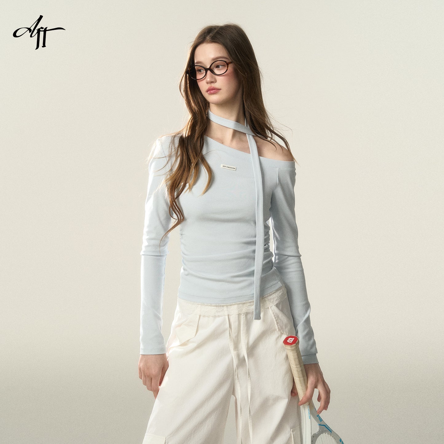 Elastic One-Shoulder Top With Neck Scarf