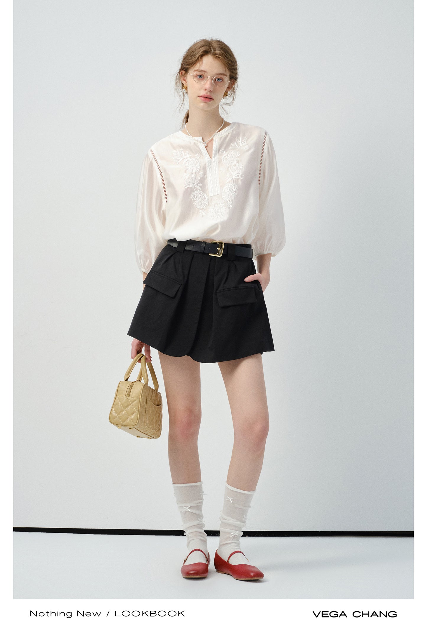 3/4 Sleeve Embroidered V-Neck Blouse