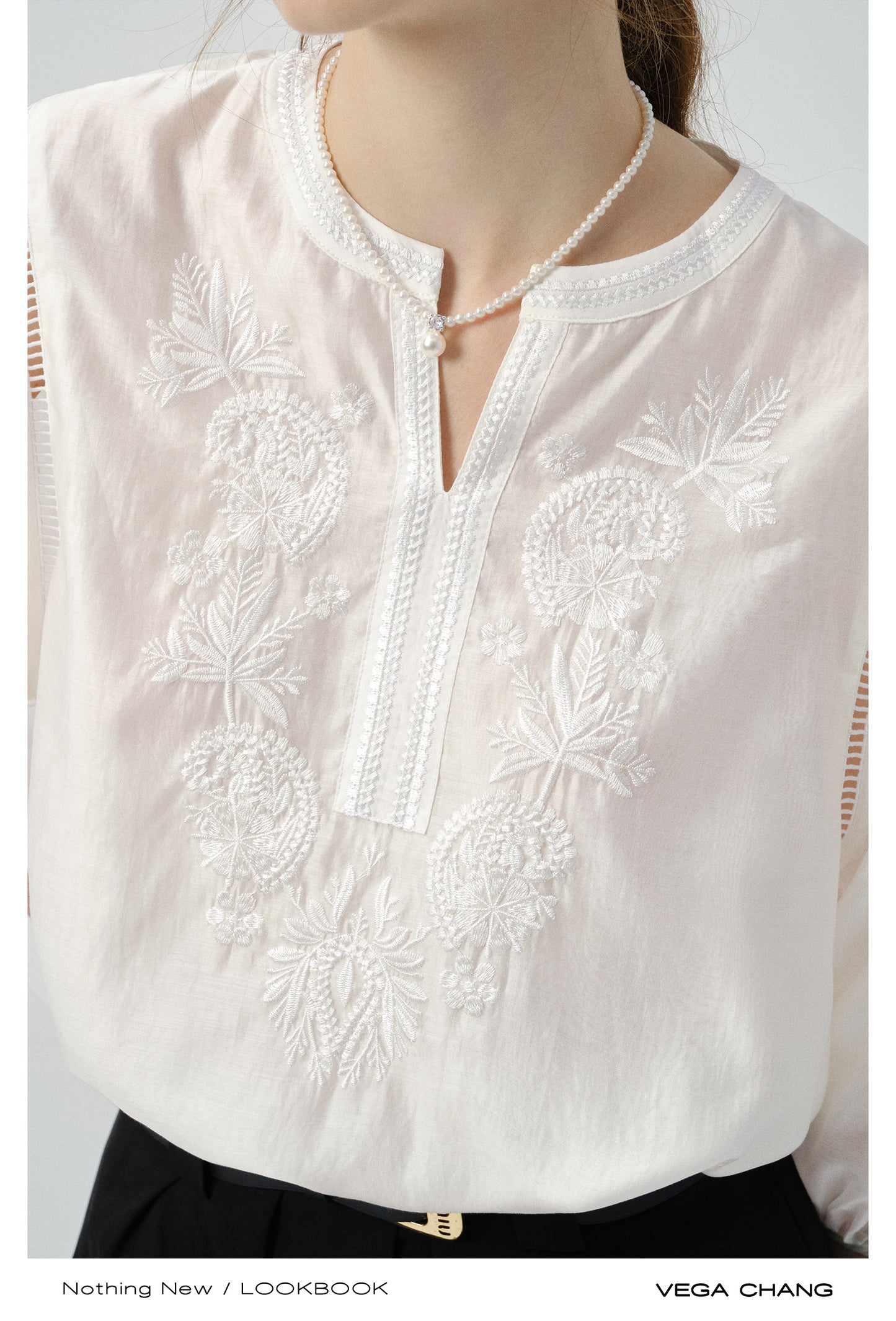 3/4 Sleeve Embroidered V-Neck Blouse