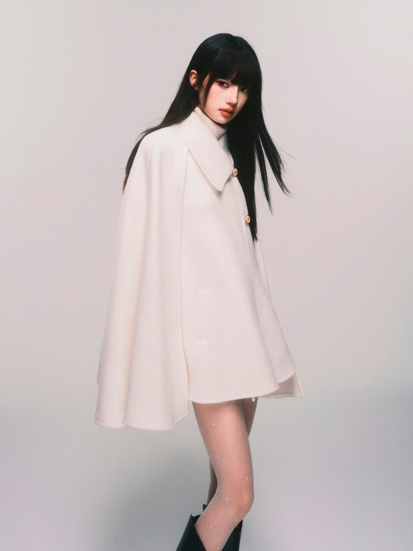 100% Wool Double-Layered Cape Coat