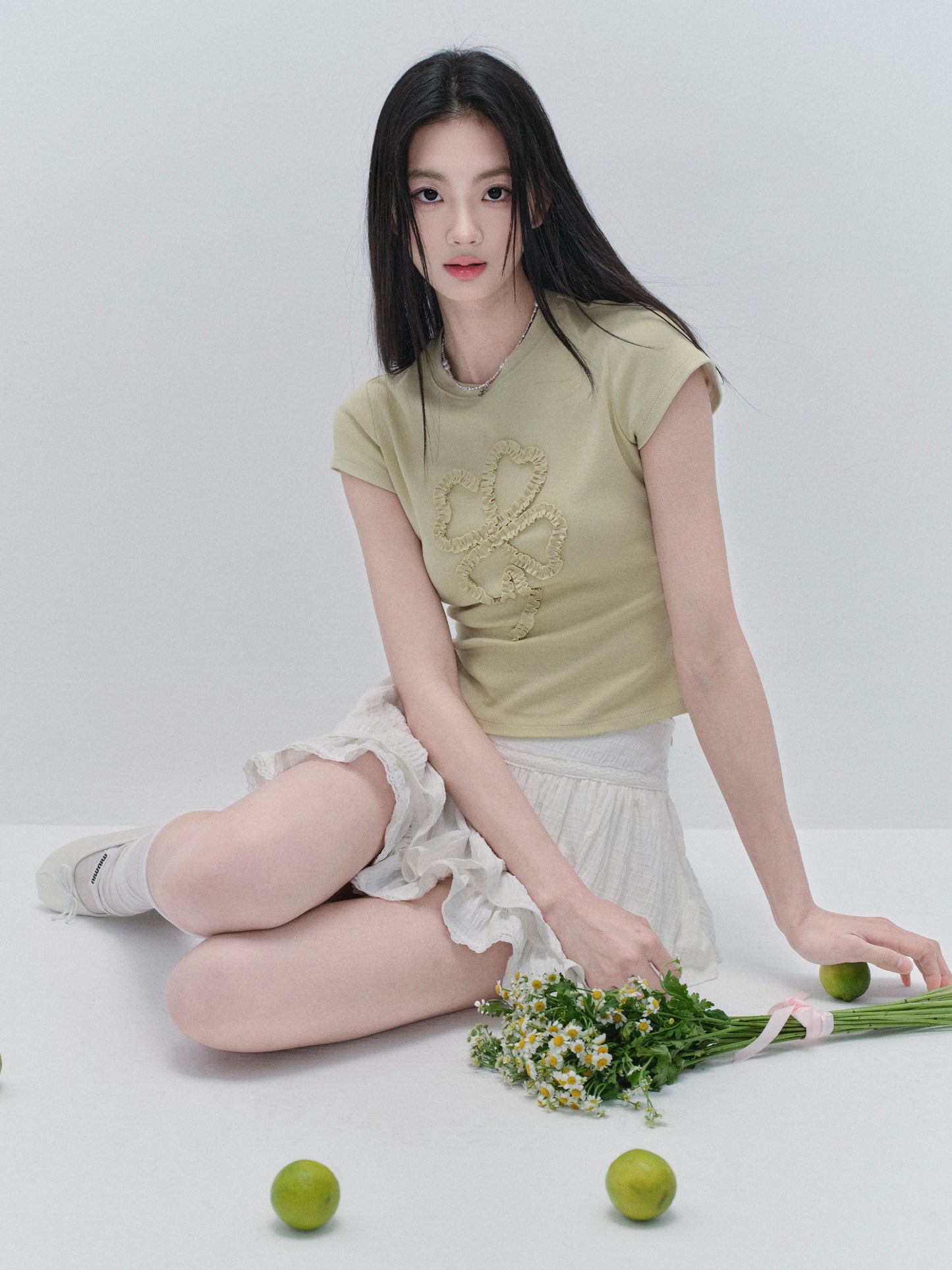 Clover-Shaped Ruffled T-Shirt
