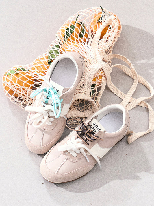 Contrast Lace Sporty Sneakers