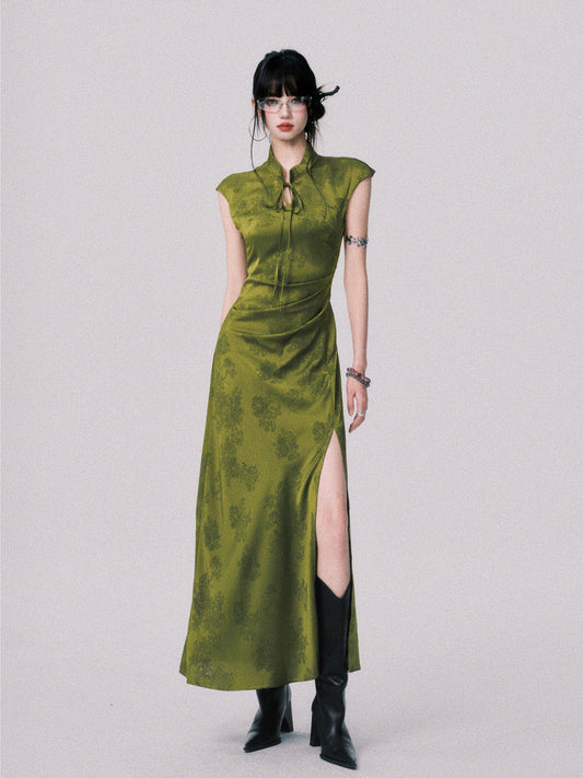 Sleeveless Qipao-Style Slit Dress In Satin Jacquard