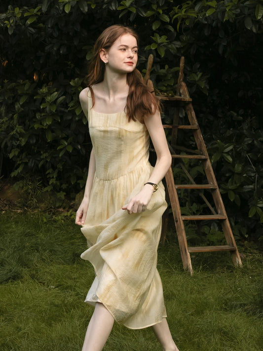 Sleeveless Gradient Dress With Gathered Waist