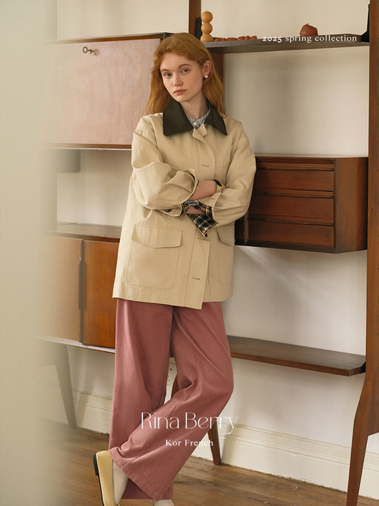 Relaxed Fit Contrast-Color Jacket With Plaid Detail