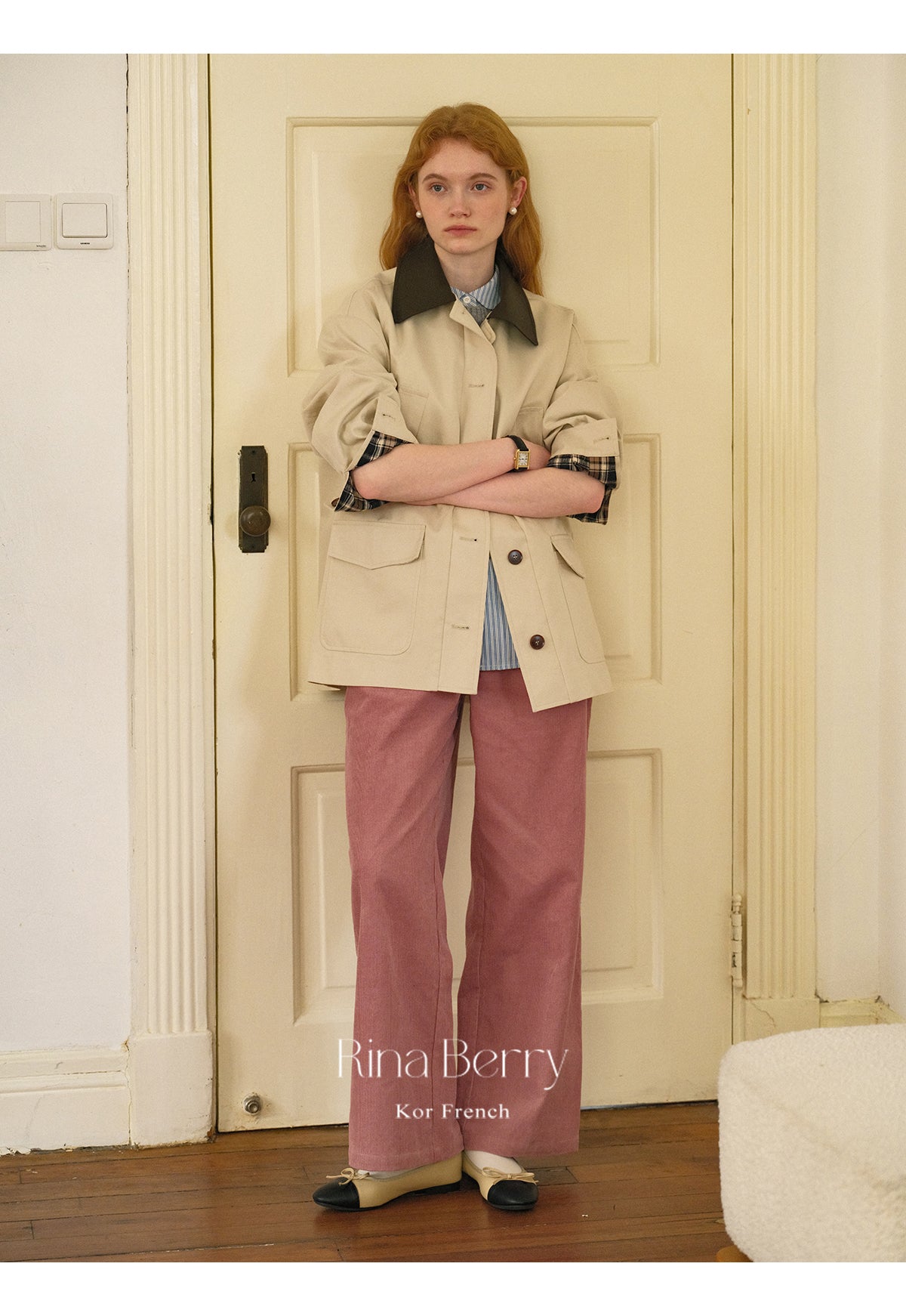 Relaxed Fit Contrast-Color Jacket With Plaid Detail