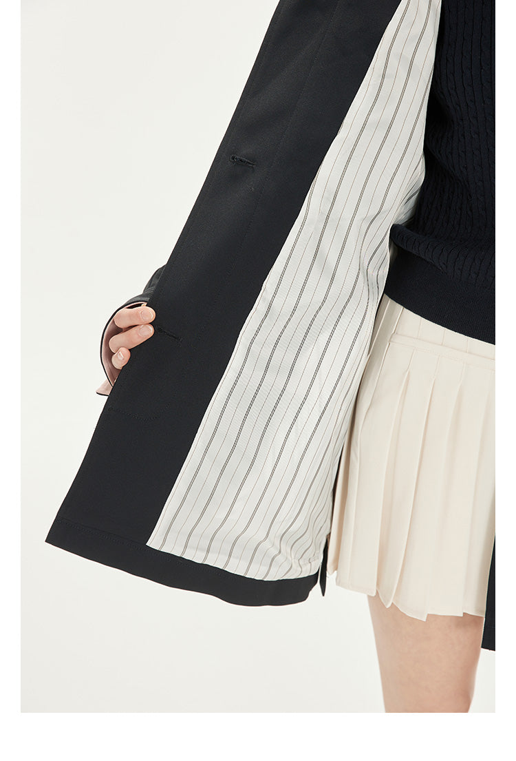 Two-Tone Peter Pan Collar Short Windbreaker Coat